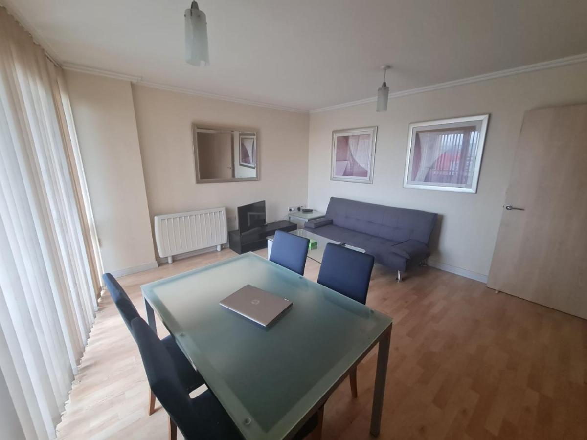 Modern Apartment In Londyn Zewnętrze zdjęcie