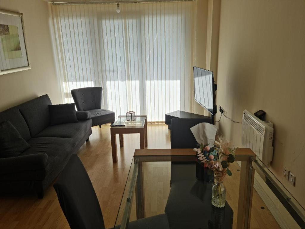 Modern Apartment In Londyn Zewnętrze zdjęcie