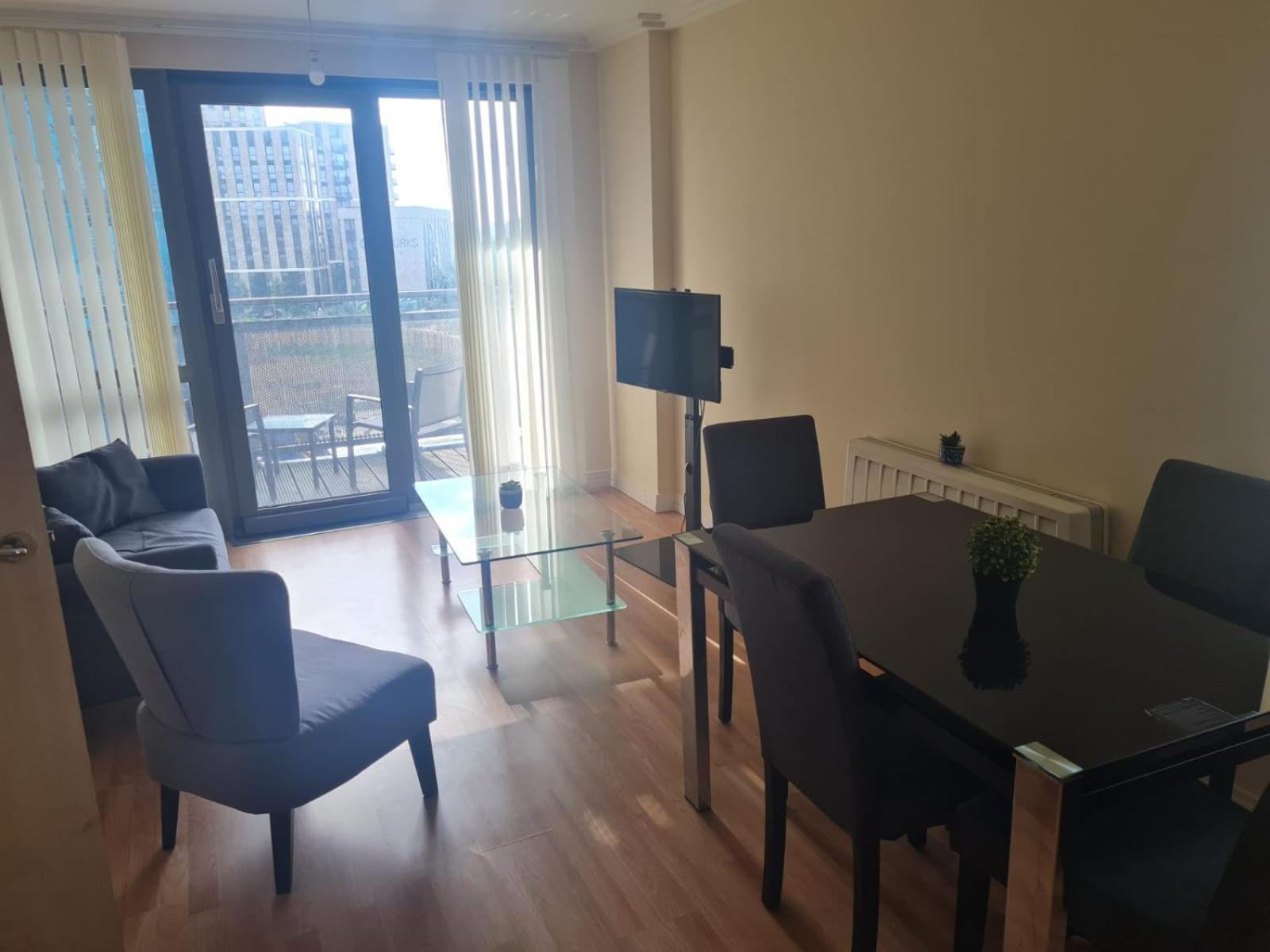Modern Apartment In Londyn Zewnętrze zdjęcie